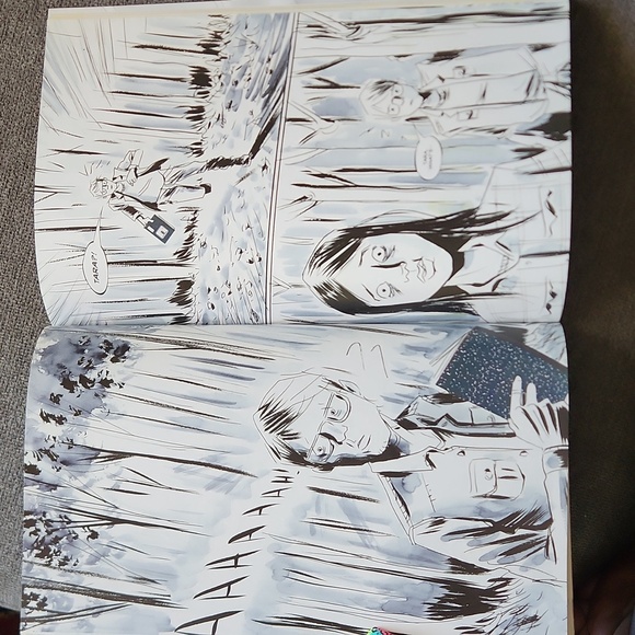 Royal City Volume 3 We All Float on by Lemire, Jeff Graphic Novel Mature Fantasy - Picture 6 of 7